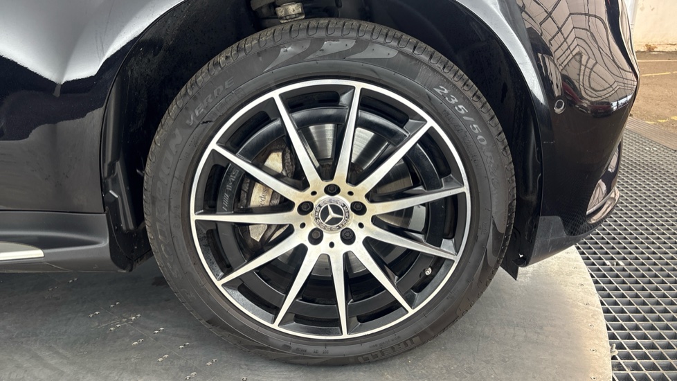 MERCEDES-BENZ EQC ESTATE EQC 400 300kW AMG Line 80kWh 5dr Auto
