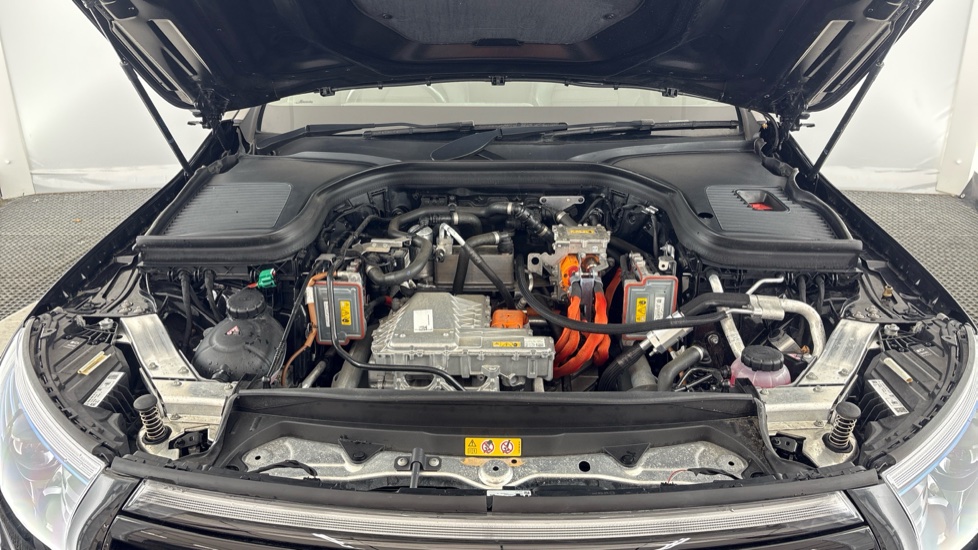 MERCEDES-BENZ EQC ESTATE EQC 400 300kW AMG Line 80kWh 5dr Auto