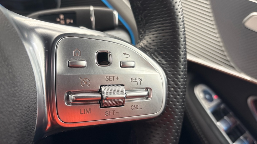 MERCEDES-BENZ EQC ESTATE EQC 400 300kW AMG Line 80kWh 5dr Auto