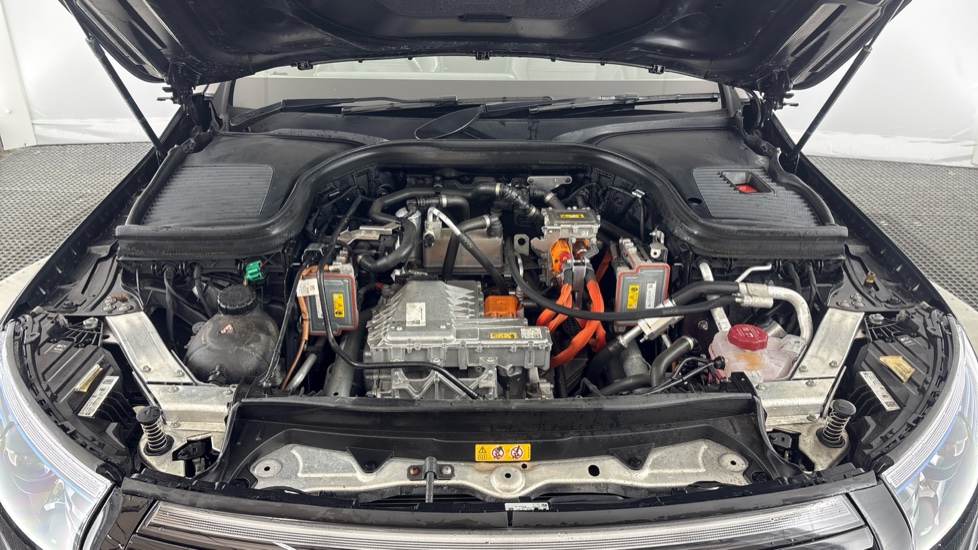 MERCEDES-BENZ EQC ESTATE EQC 400 300kW AMG Line 80kWh 5dr Auto