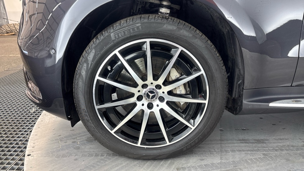 MERCEDES-BENZ EQC ESTATE EQC 400 300kW AMG Line 80kWh 5dr Auto