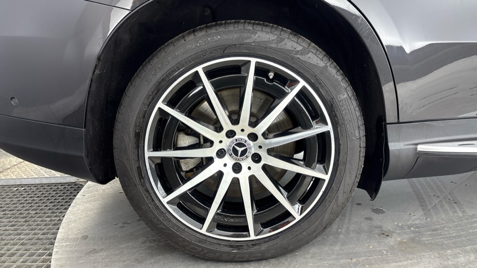 MERCEDES-BENZ EQC ESTATE EQC 400 300kW AMG Line 80kWh 5dr Auto