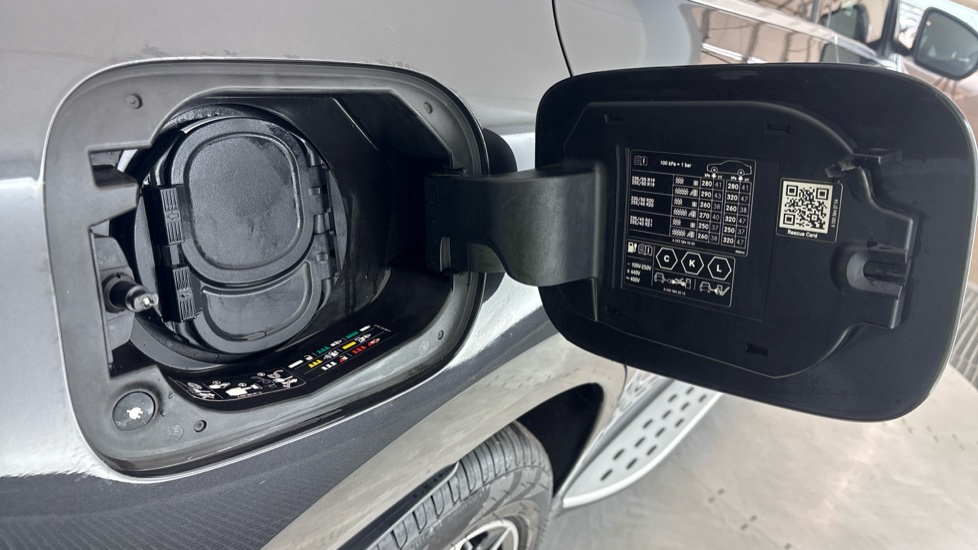 MERCEDES-BENZ EQC ESTATE EQC 400 300kW AMG Line 80kWh 5dr Auto