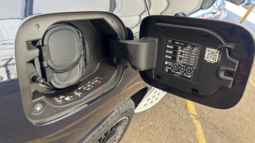 MERCEDES-BENZ EQC ESTATE EQC 400 300kW AMG Line Premium Plus 80kWh 5dr Auto