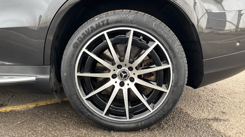 MERCEDES-BENZ EQC ESTATE EQC 400 300kW AMG Line 80kWh 5dr Auto