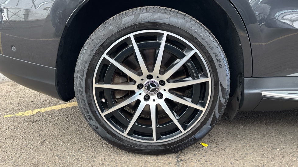 MERCEDES-BENZ EQC ESTATE EQC 400 300kW AMG Line 80kWh 5dr Auto
