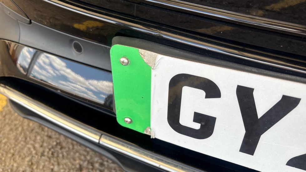 MERCEDES EQB Worn and dent