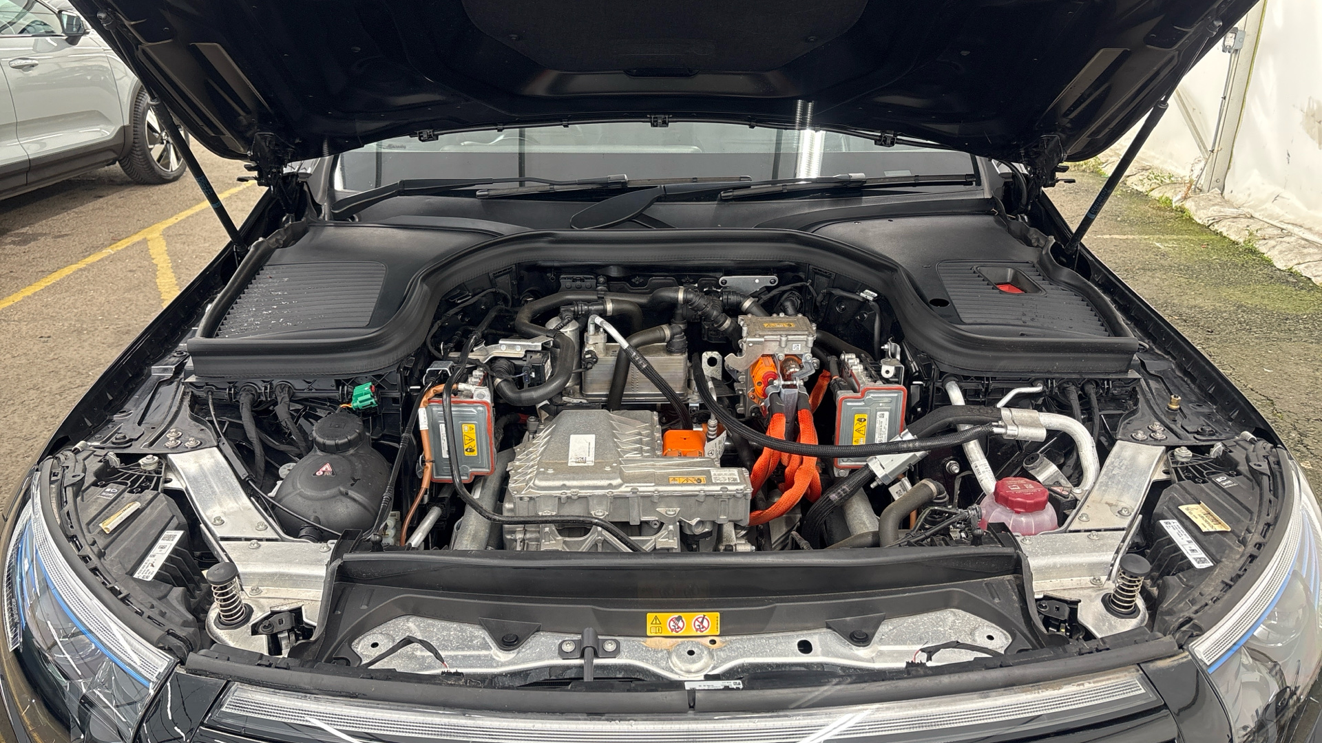 MERCEDES EQC EQC ESTATE EQC 400 300kW AMG Line 80kWh 5dr Auto