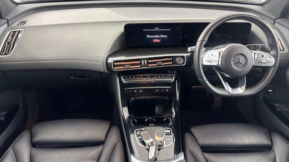 MERCEDES EQC Image 11