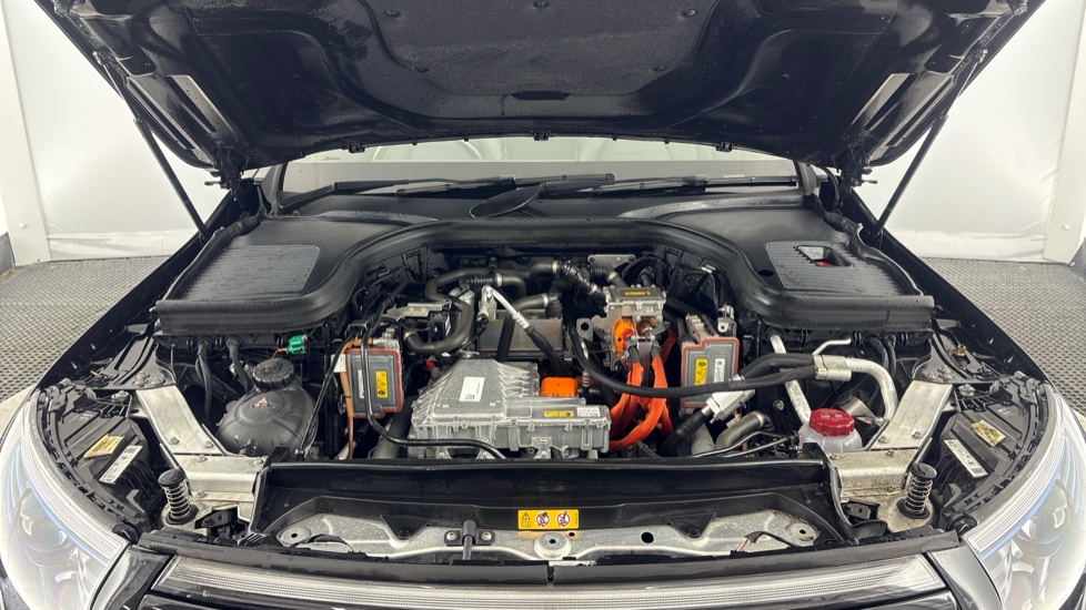 MERCEDES-BENZ EQC ESTATE EQC 400 300kW AMG Line 80kWh 5dr Auto