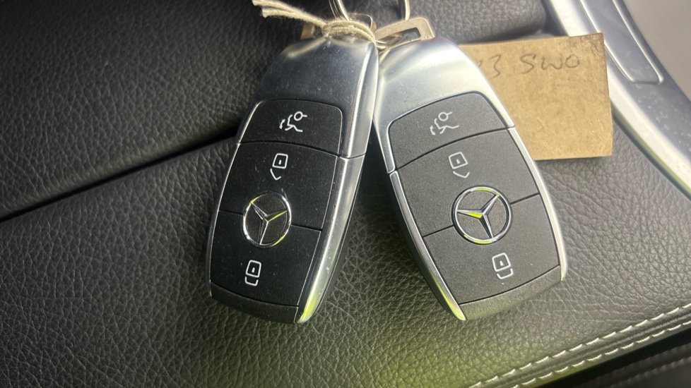 MERCEDES EQC two keys