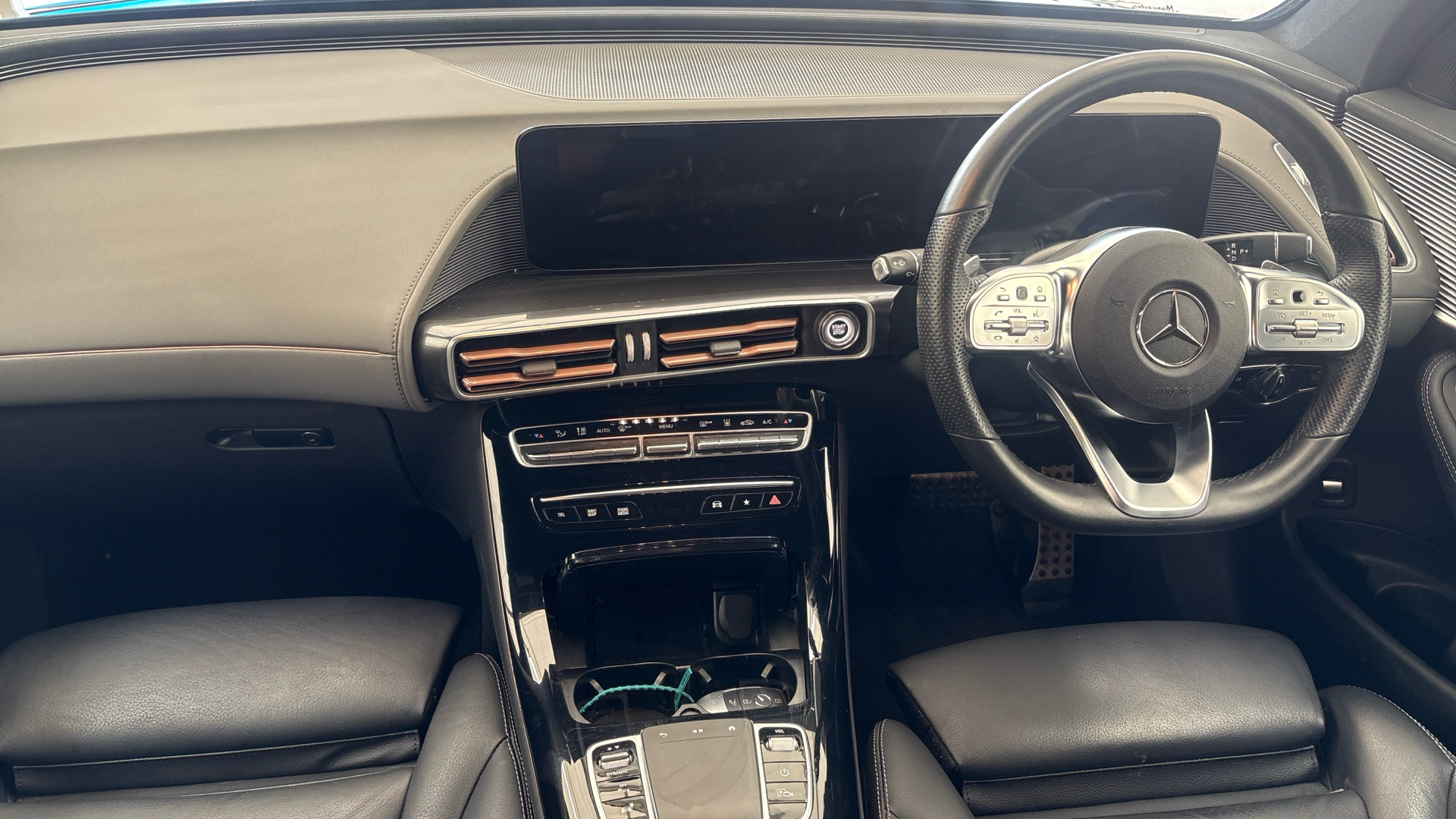 MERCEDES EQC EQC ESTATE EQC 400 300kW AMG Line 80kWh 5dr Auto