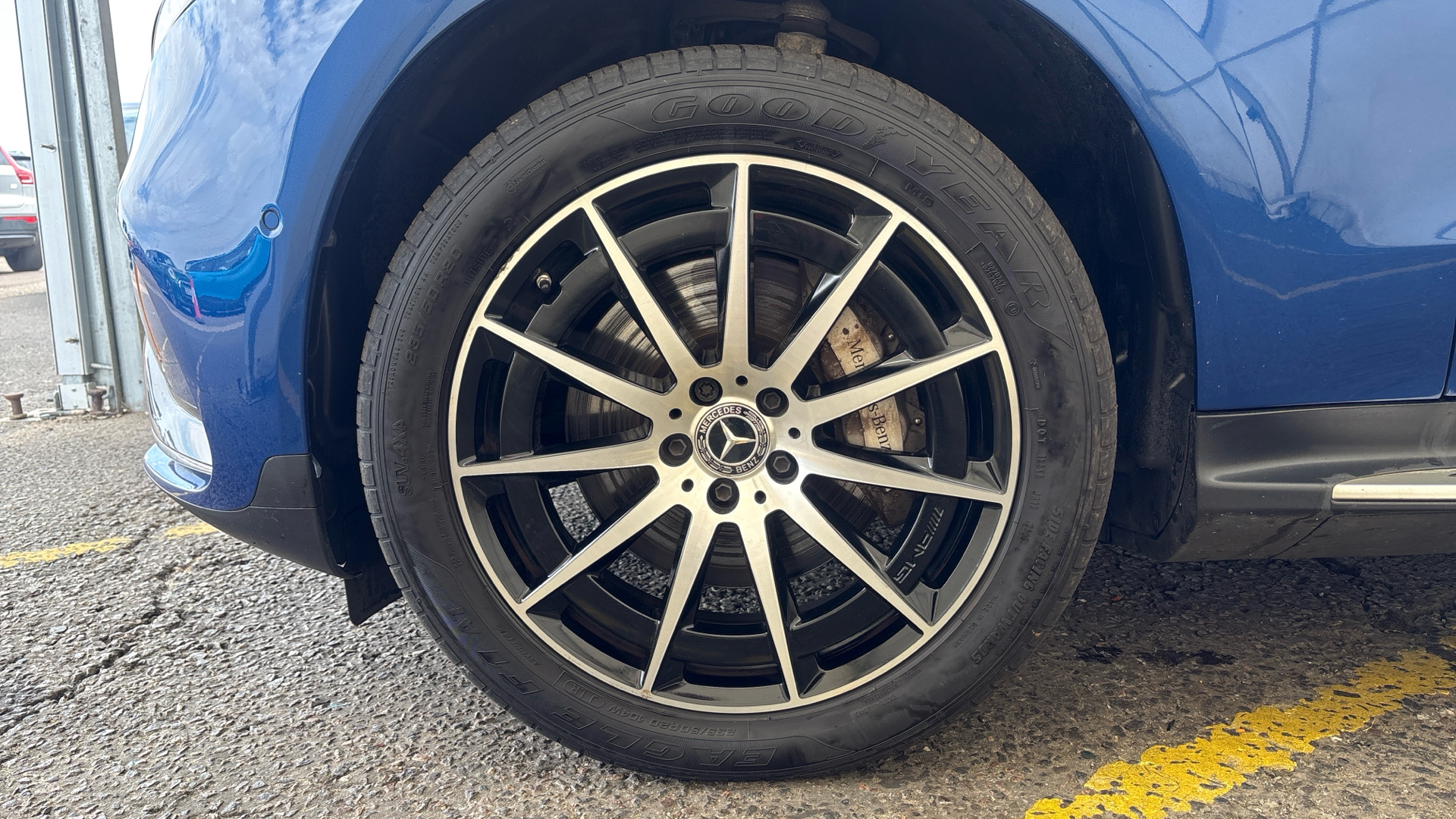 MERCEDES EQC EQC ESTATE EQC 400 300kW AMG Line 80kWh 5dr Auto