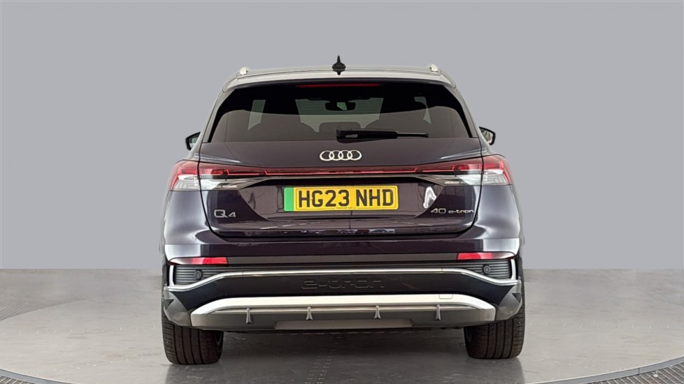 AUDI Q4 Image 4