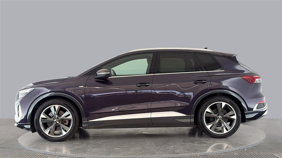 AUDI Q4 Image 2