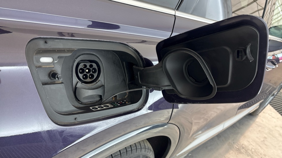 AUDI Q4 Image 21