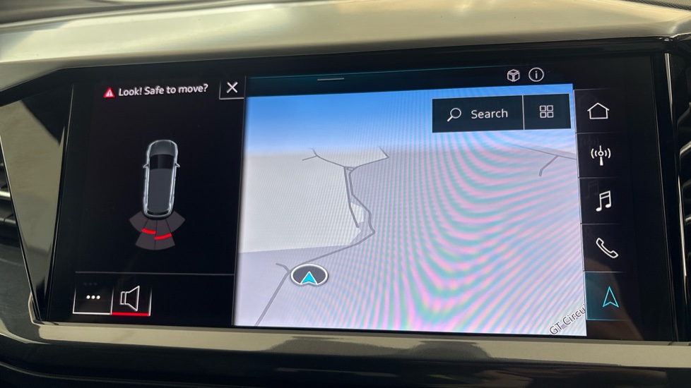 AUDI Q4 parking sensors