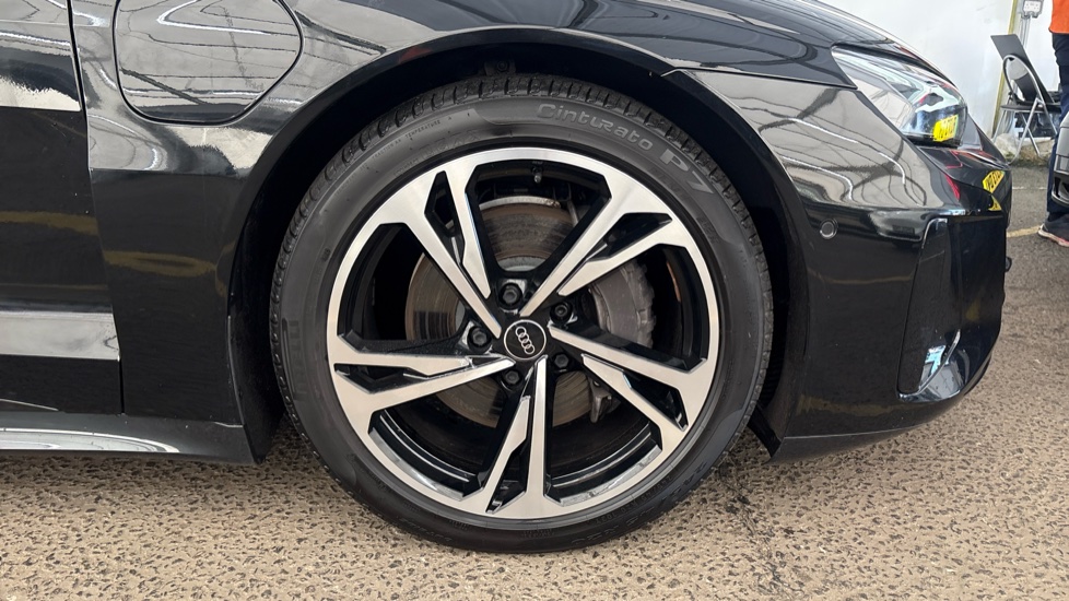AUDI E-TRON GT SALOON 390kW Quattro 93kWh 4dr Auto [C+S Plus]
