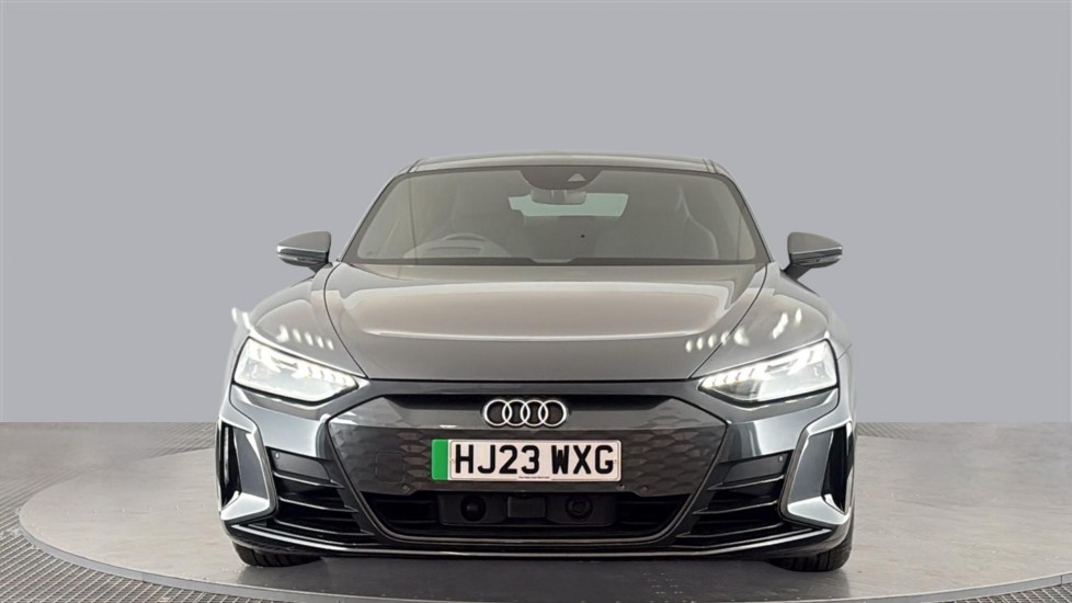 AUDI E-TRON GT Image 8