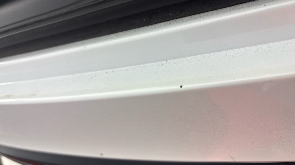 TESLA MODEL Y HATCHBACK Long Range RWD 5dr Auto
