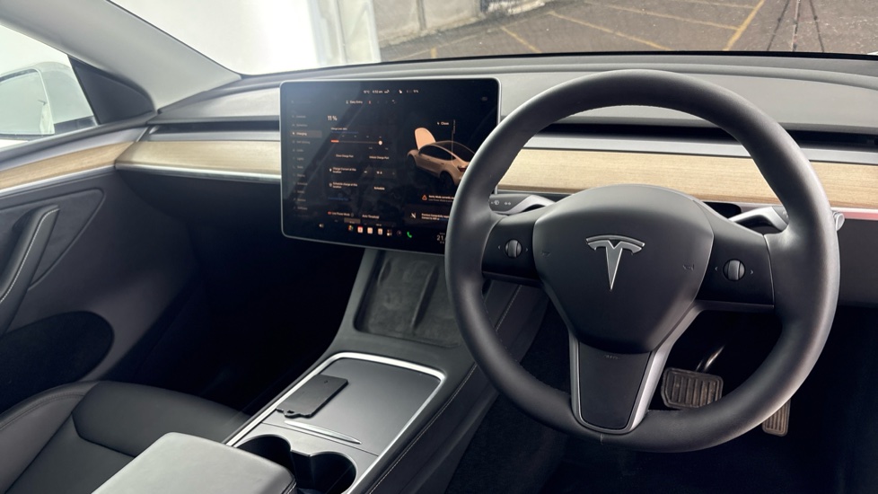 TESLA MODEL Y HATCHBACK Long Range RWD 5dr Auto