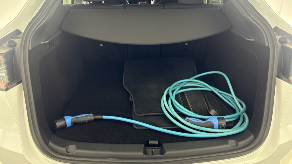 TESLA MODEL Y HATCHBACK Long Range RWD 5dr Auto