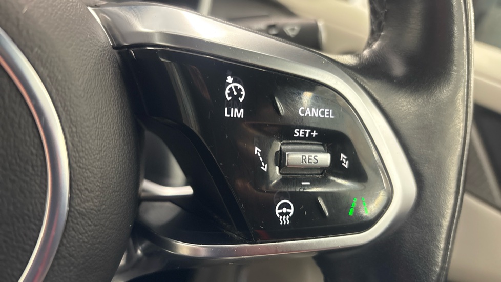 JAGUAR I-PACE ESTATE SPECIAL EDITIONS 294kW EV400 HSE Black 90kWh 5dr Auto [11kW Charger