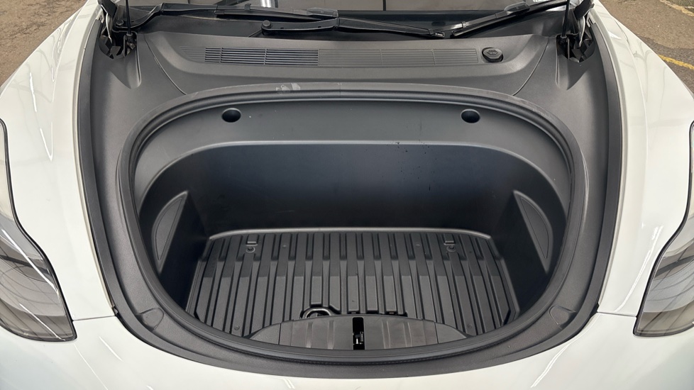 TESLA MODEL 3 SALOON Long Range RWD 4dr Auto