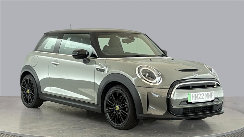 MINI HATCHBACK Image 7