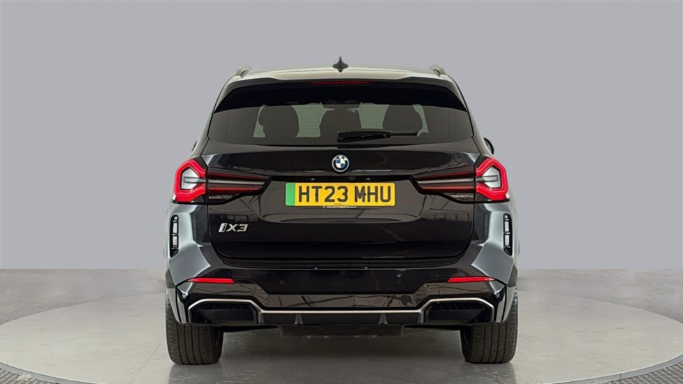 BMW iX3 Image 4