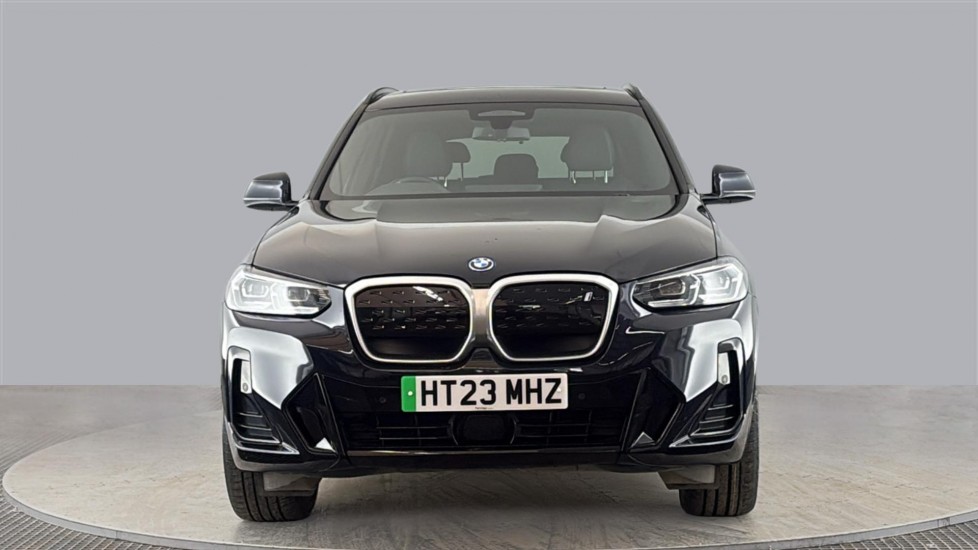 BMW iX3 Image 8