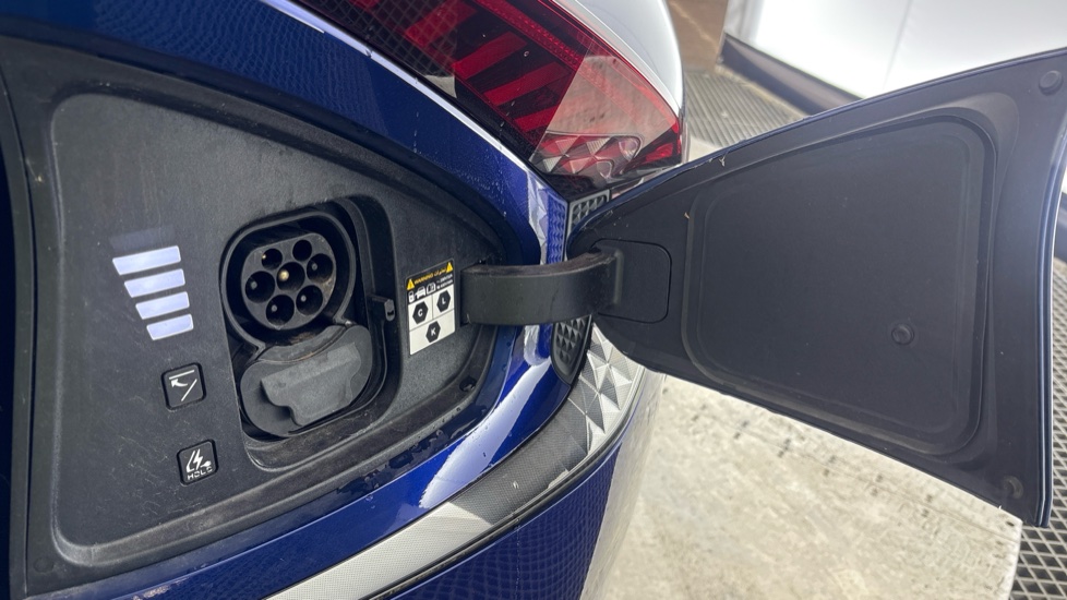 KIA EV6 ELECTRIC ESTATE 166kW GT Line 77.4kWh 5dr Auto