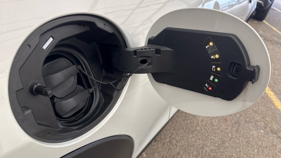 MINI HATCHBACK ELECTRIC 135kW Cooper S Level 1 33kWh 3dr Auto