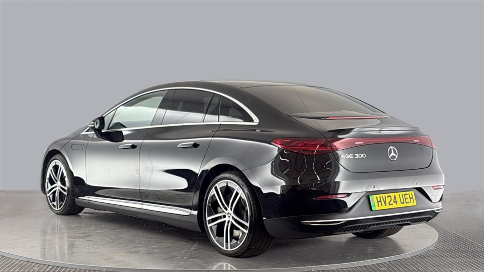 MERCEDES EQE Image 3