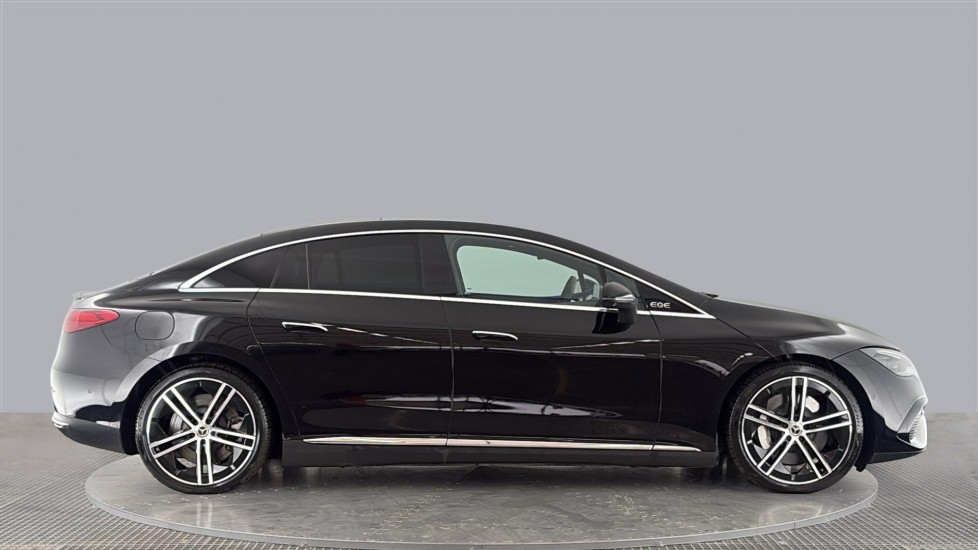 MERCEDES EQE Image 6