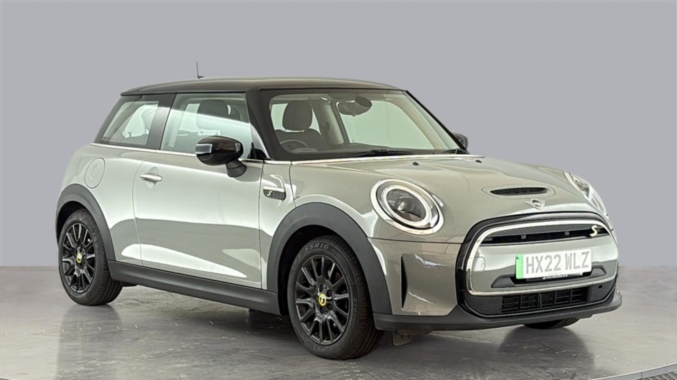 MINI HATCHBACK Image 7