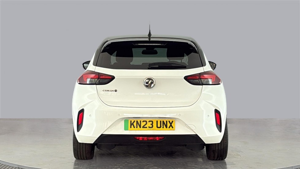 VAUXHALL CORSA Image 4