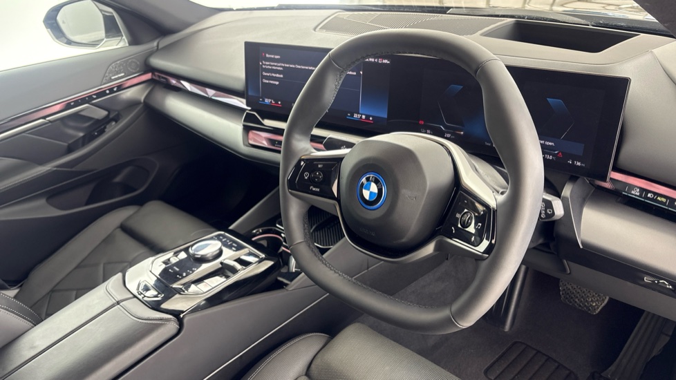 BMW I5 TOURING 250kW eDrive40 Sport Edition 84kWh 5dr At Tec+Cmf+