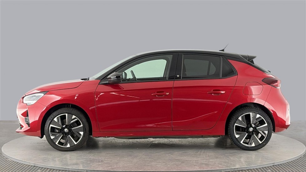 VAUXHALL CORSA Image 2