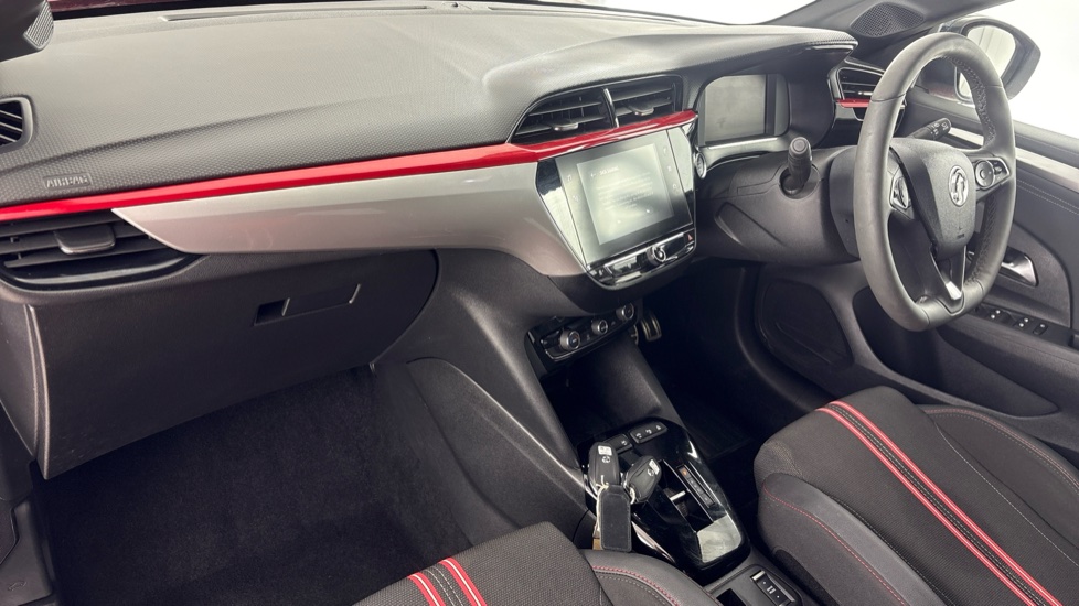 VAUXHALL CORSA Image 10