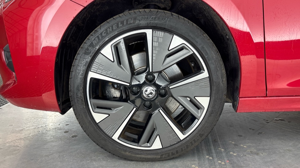 VAUXHALL CORSA Image 17