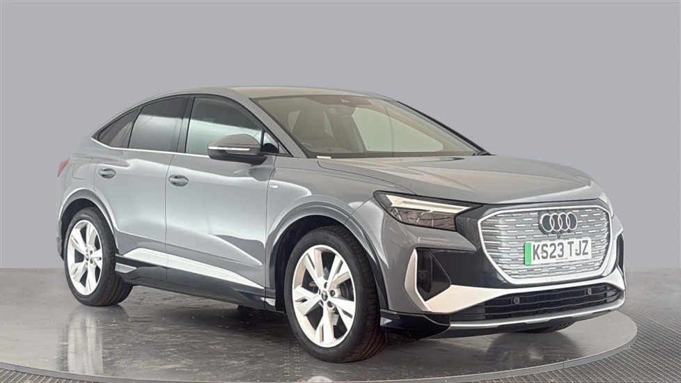 AUDI Q4 Image 7