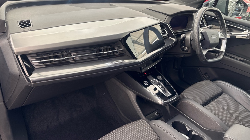 AUDI Q4 Image 10