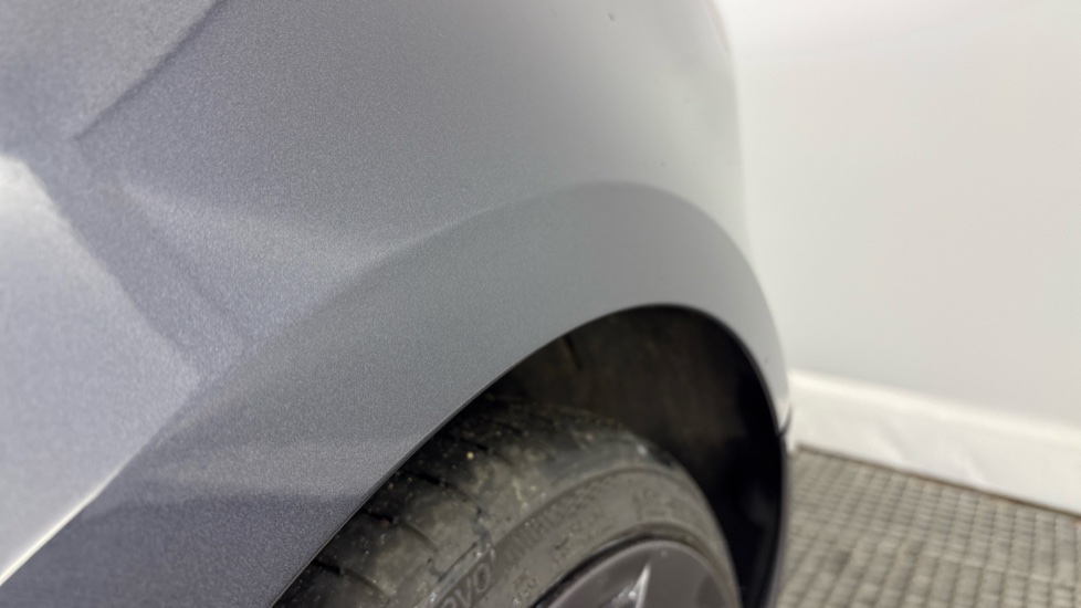TESLA MODEL 3 SALOON Performance AWD 4dr [Performance Upgrade] Auto