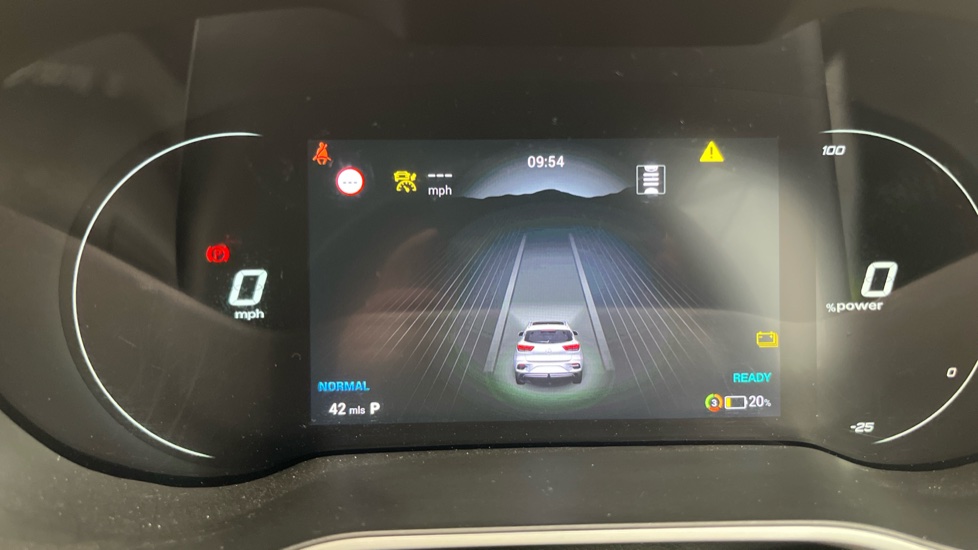 MG ZS Image 13