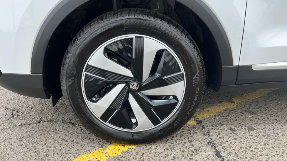 MG ZS Image 17