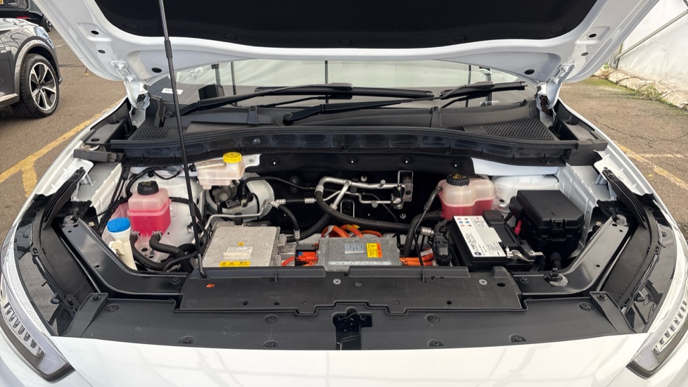 MG MOTOR UK ZS ELECTRIC HATCHBACK 115kW Trophy EV Long Range 73kWh 5dr Auto
