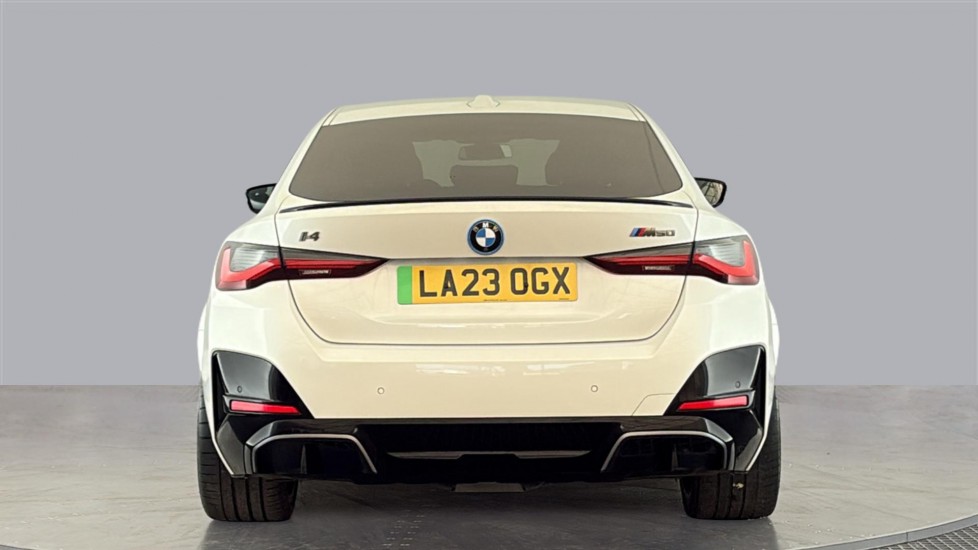 BMW I4 Image 4