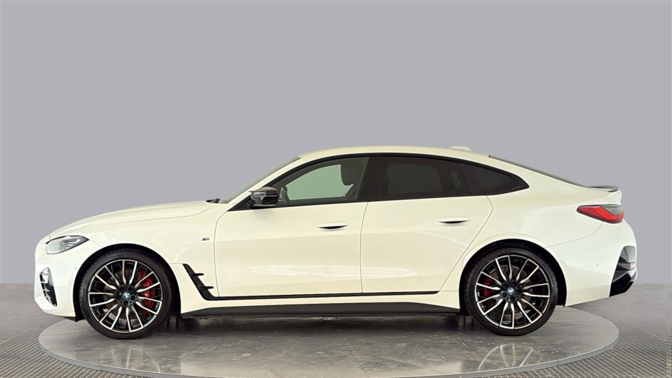 BMW I4 Image 2