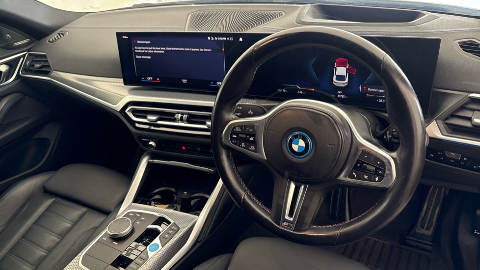 BMW I4 Image 9